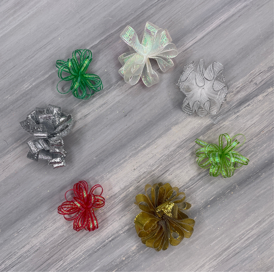 Christmas - Pixie & Puff Collection - 24 Medium Bows