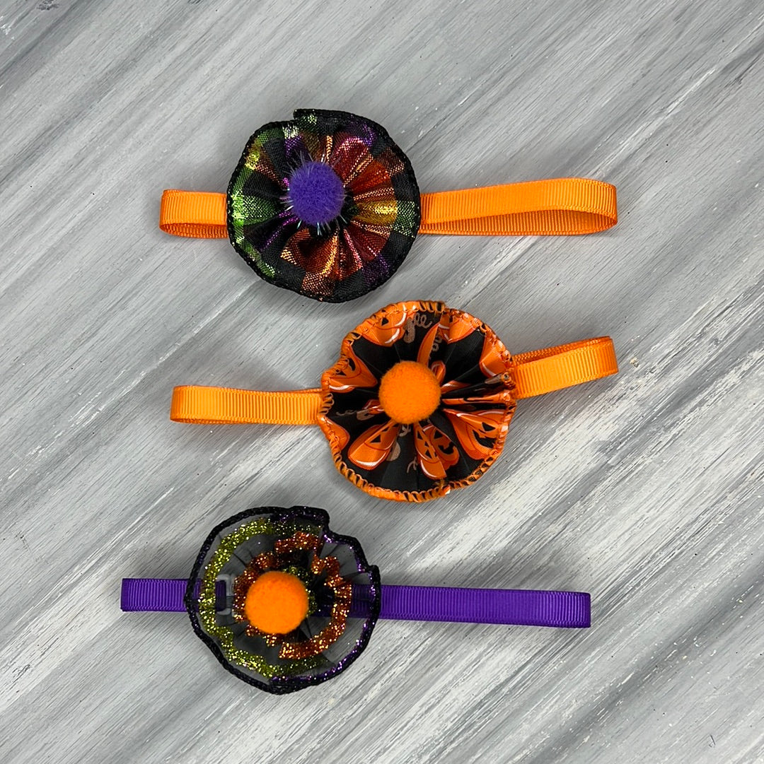 Pretty Pumpkins - 9 Ruffled Pom Neckwear