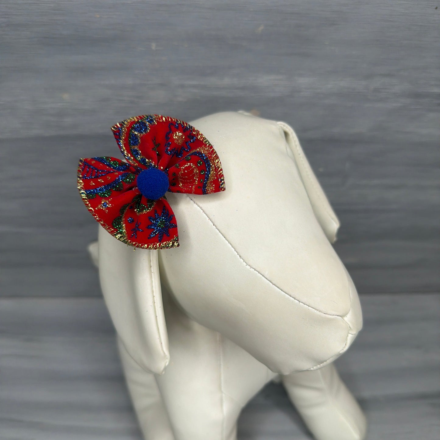 Classic Christmas - Topsy Turvy - 12 Medium Bows