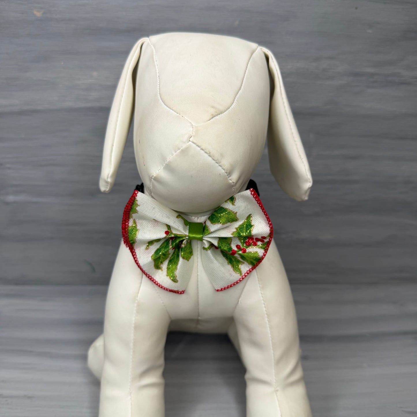 Mistletoe - Jumbo Bow Tie - 4 Large Ties