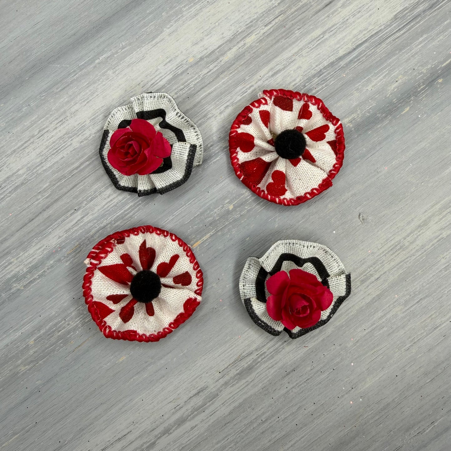 Be Mine - Tiny Tedi - 24 Tiny Bows