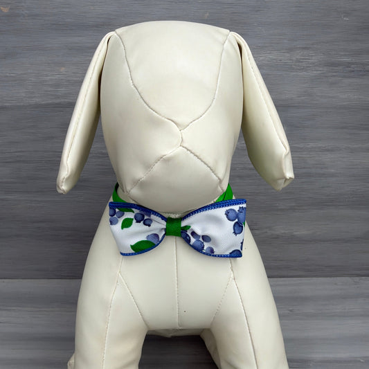 Blueberry Fields - 8 Adjustable Bow Tie Neckwear