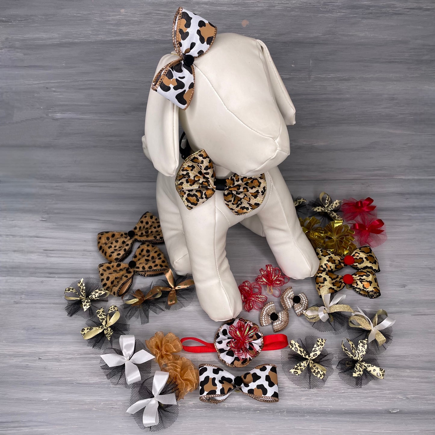 Cheetah-licious Collection - Large - 30 Piece Assortment