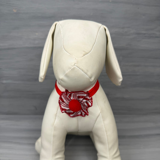 Peppermint Swirl - 9 Ruffled Pom Neckwear