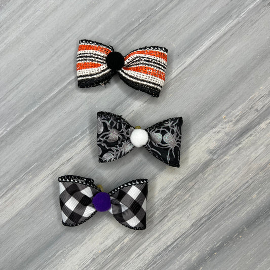 Spooky Spiders - Classic - 8 Medium Bows