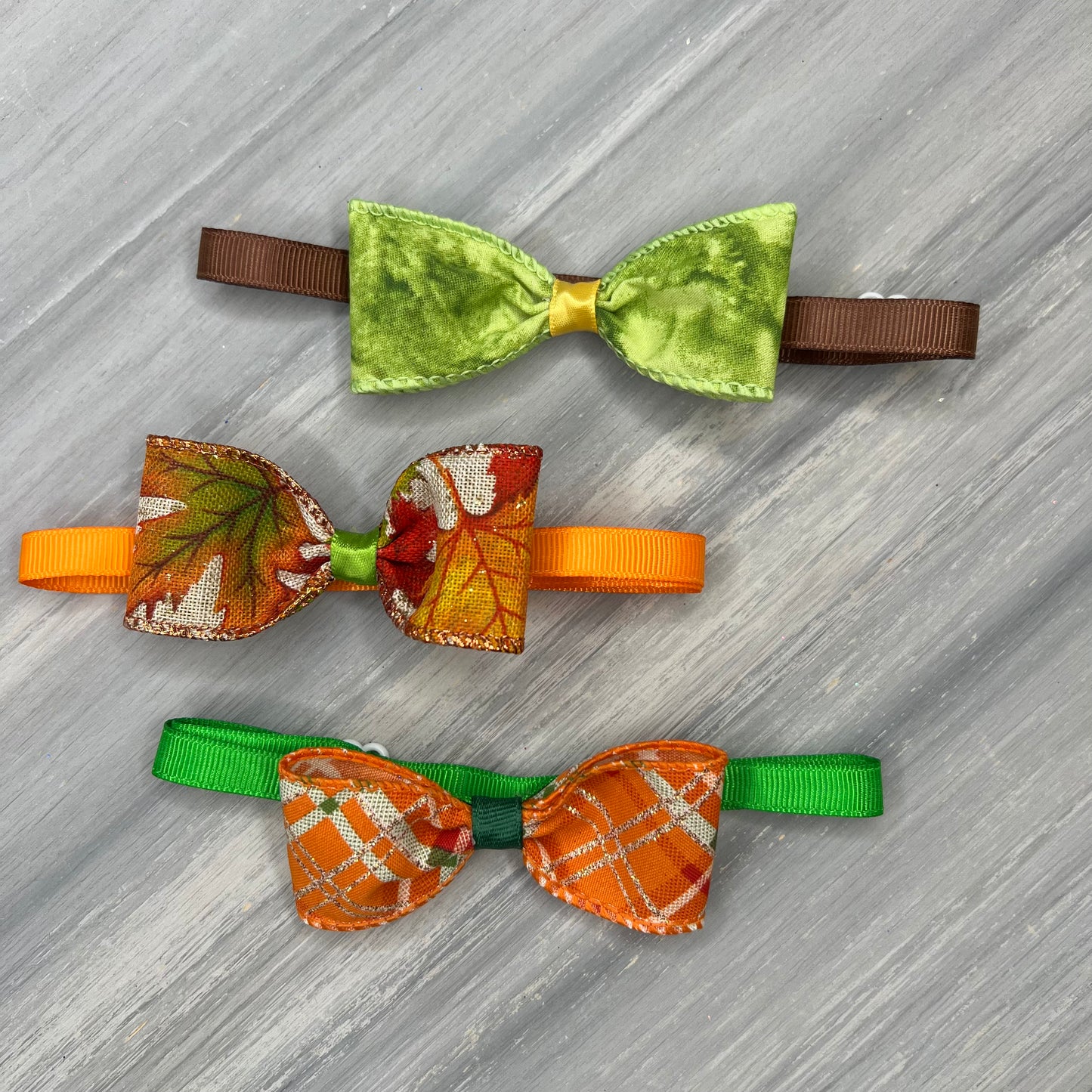 Falling Leaves - 8 Adjustable Bow Tie Neckwear