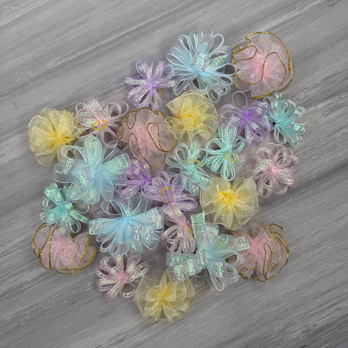 Pastel - Pixie and Puff Collection - 24 Medium Bows