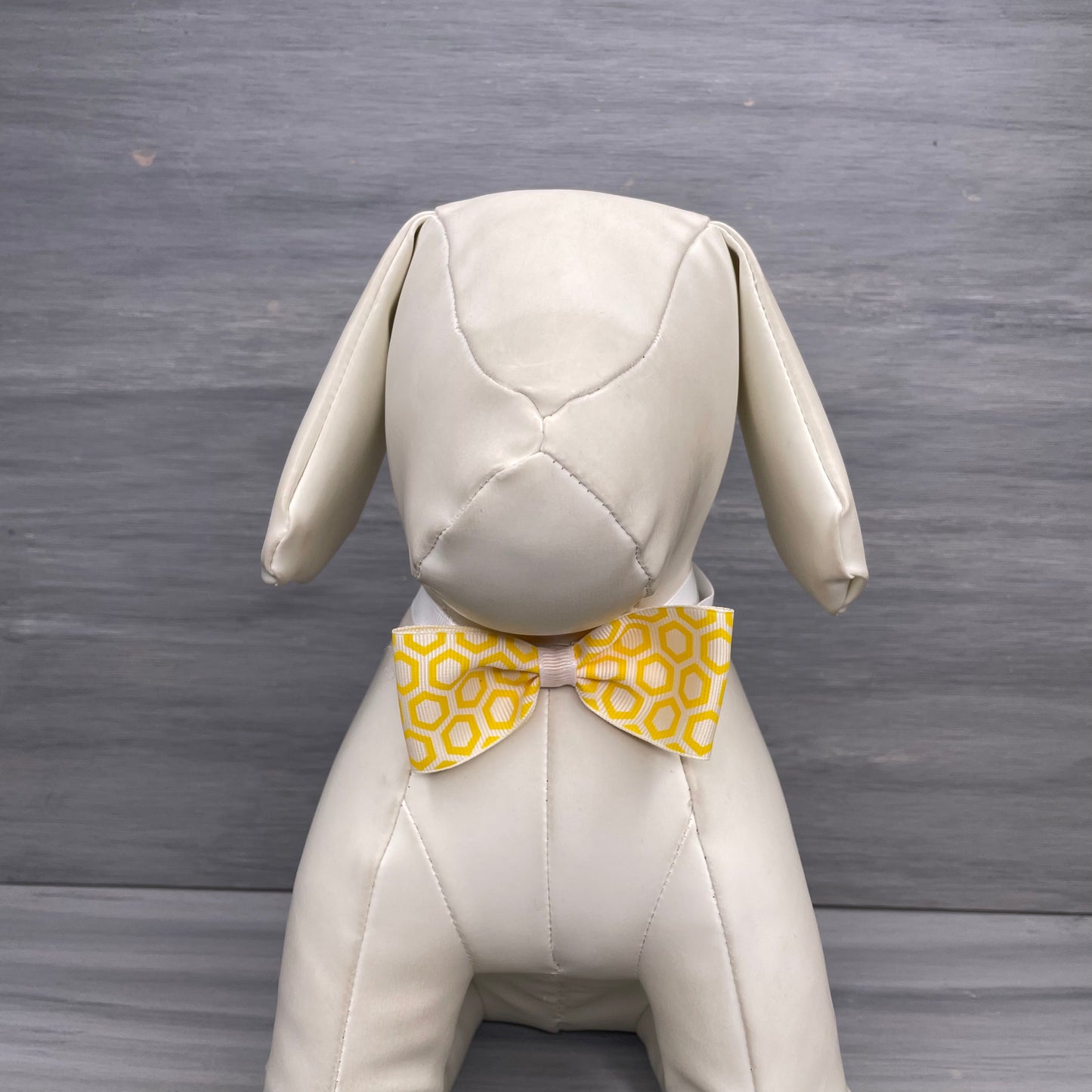 Busy Bees - 8 Adjustable Bow Tie Neckwear