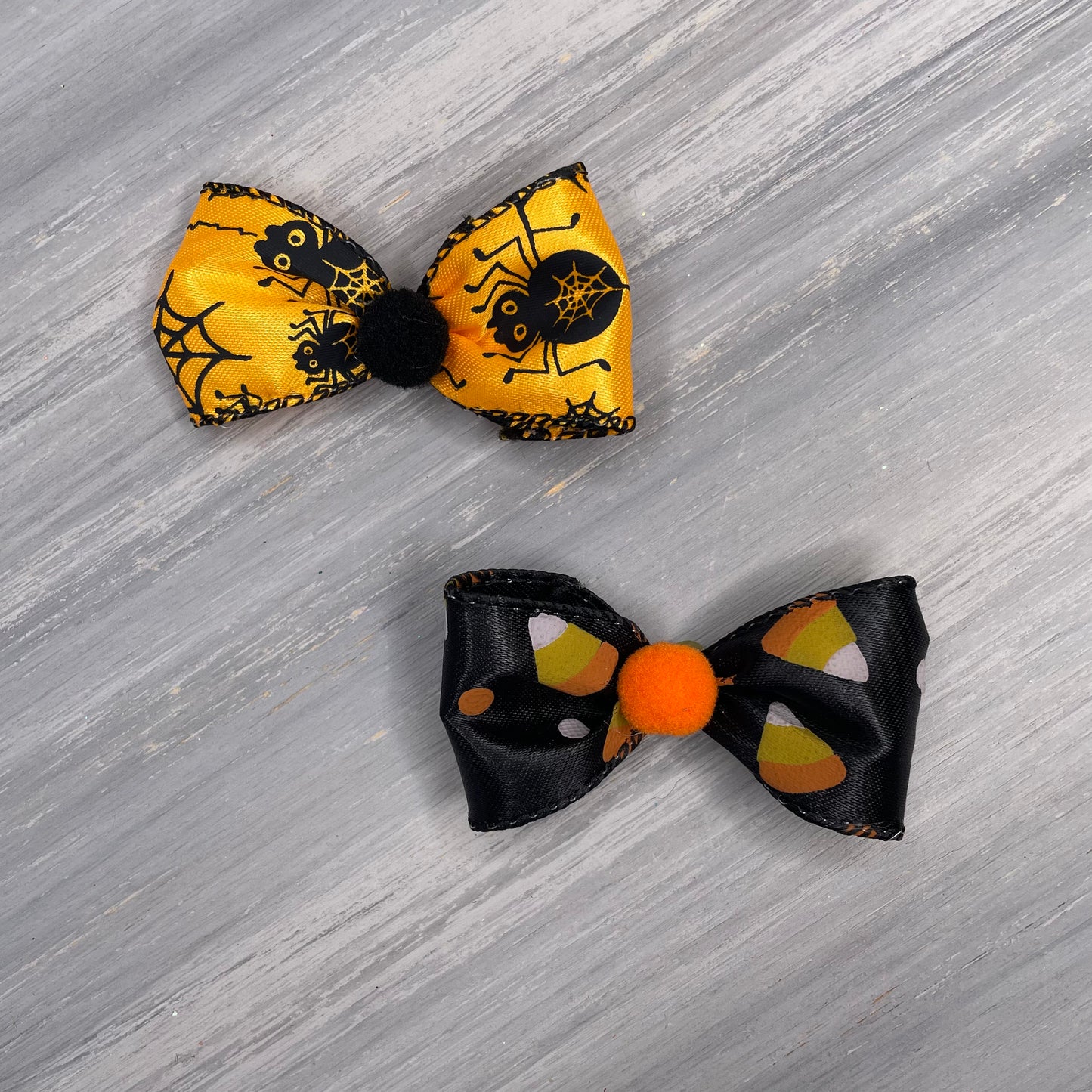 Candy Spiders - Classic - 8 Medium Bows