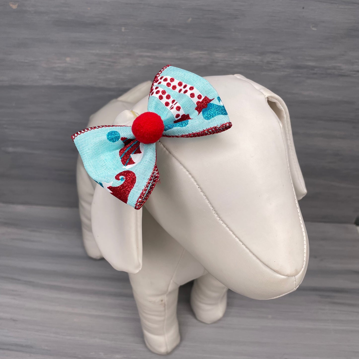 Jolly Elf - Over the Top - 8 Large Bows