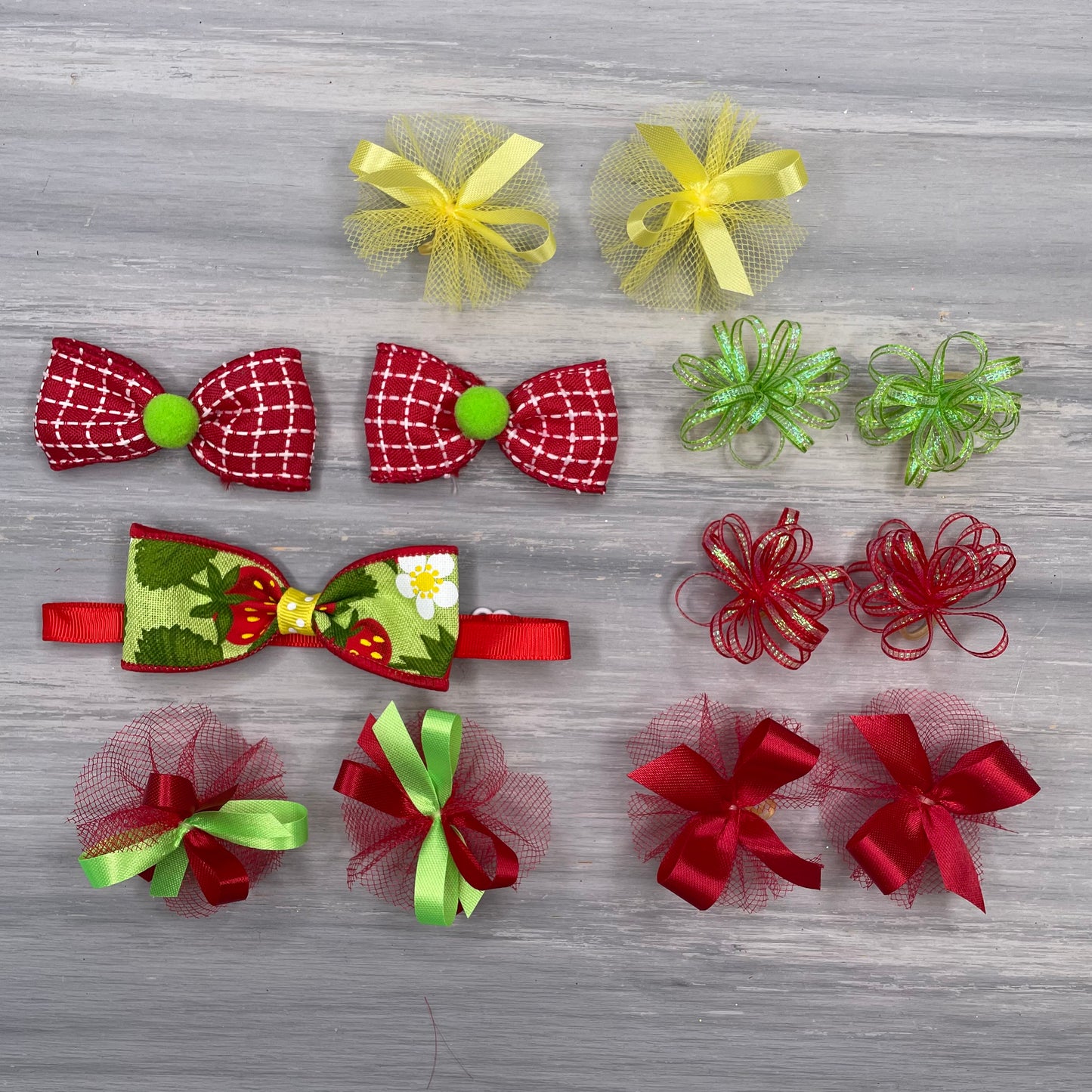 Strawberry Fields (small) - 13 Piece Assortment