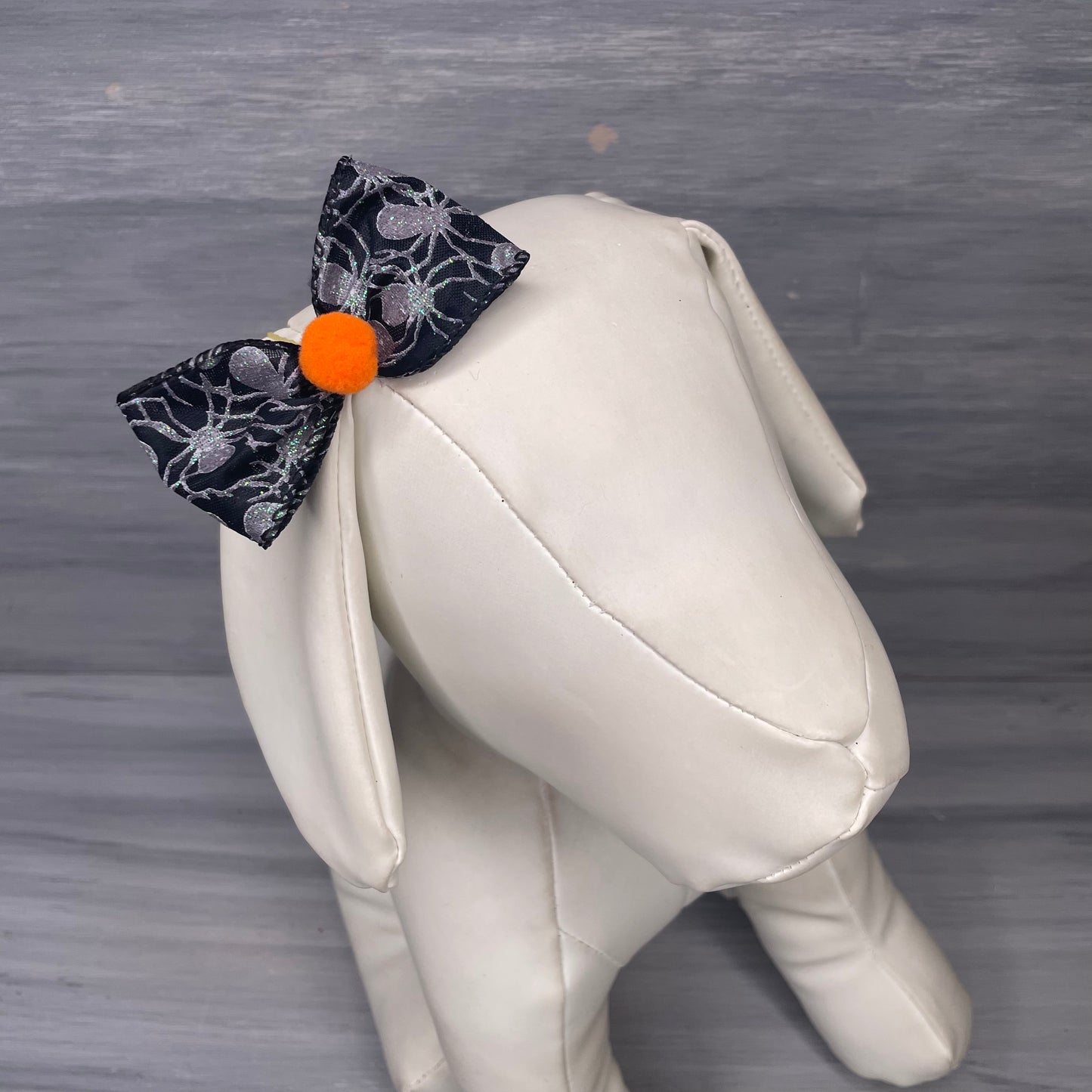 Cobwebs - Classic - 8 Medium Bows