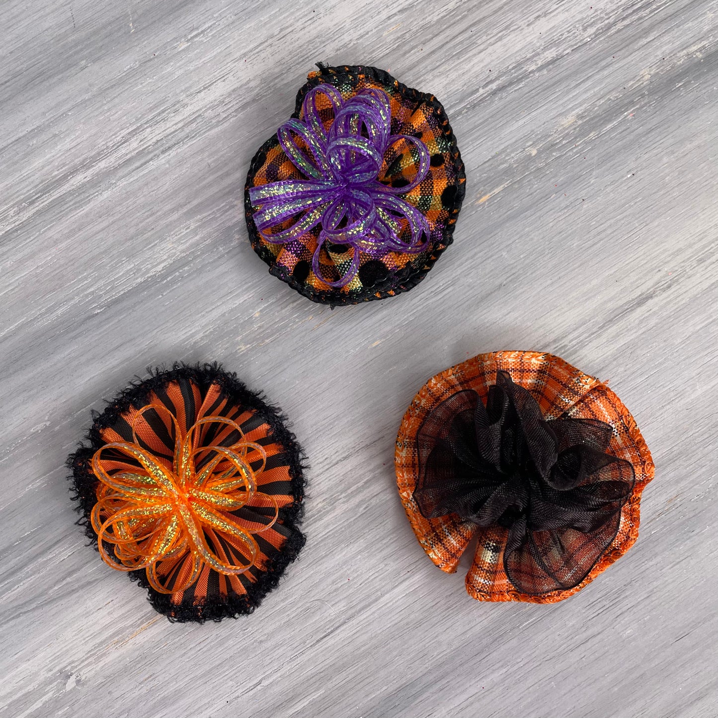 Halloweentown - Tedi Bows - 12 Medium Bows