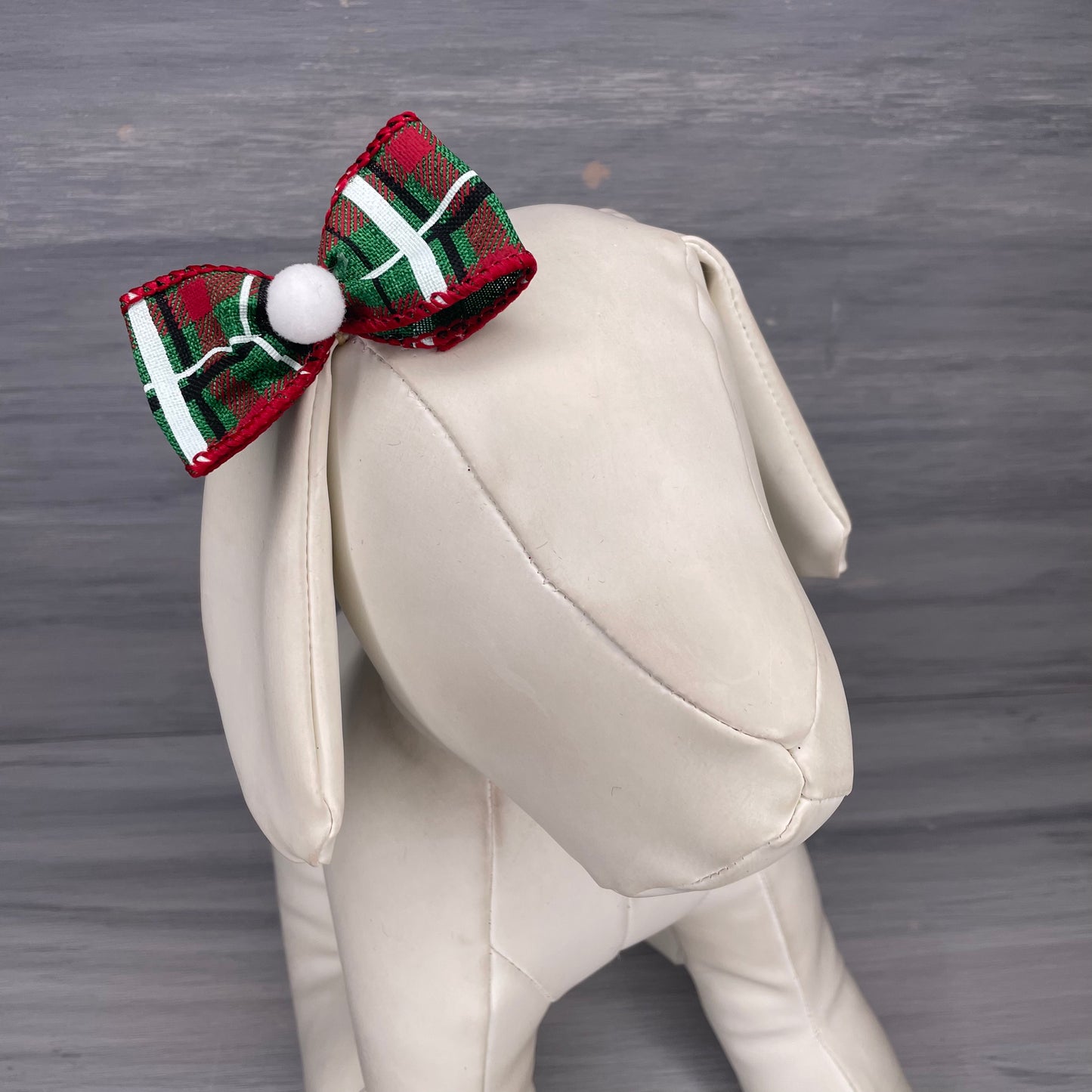 Plaid Tidings - Classic - 8 Medium Bows