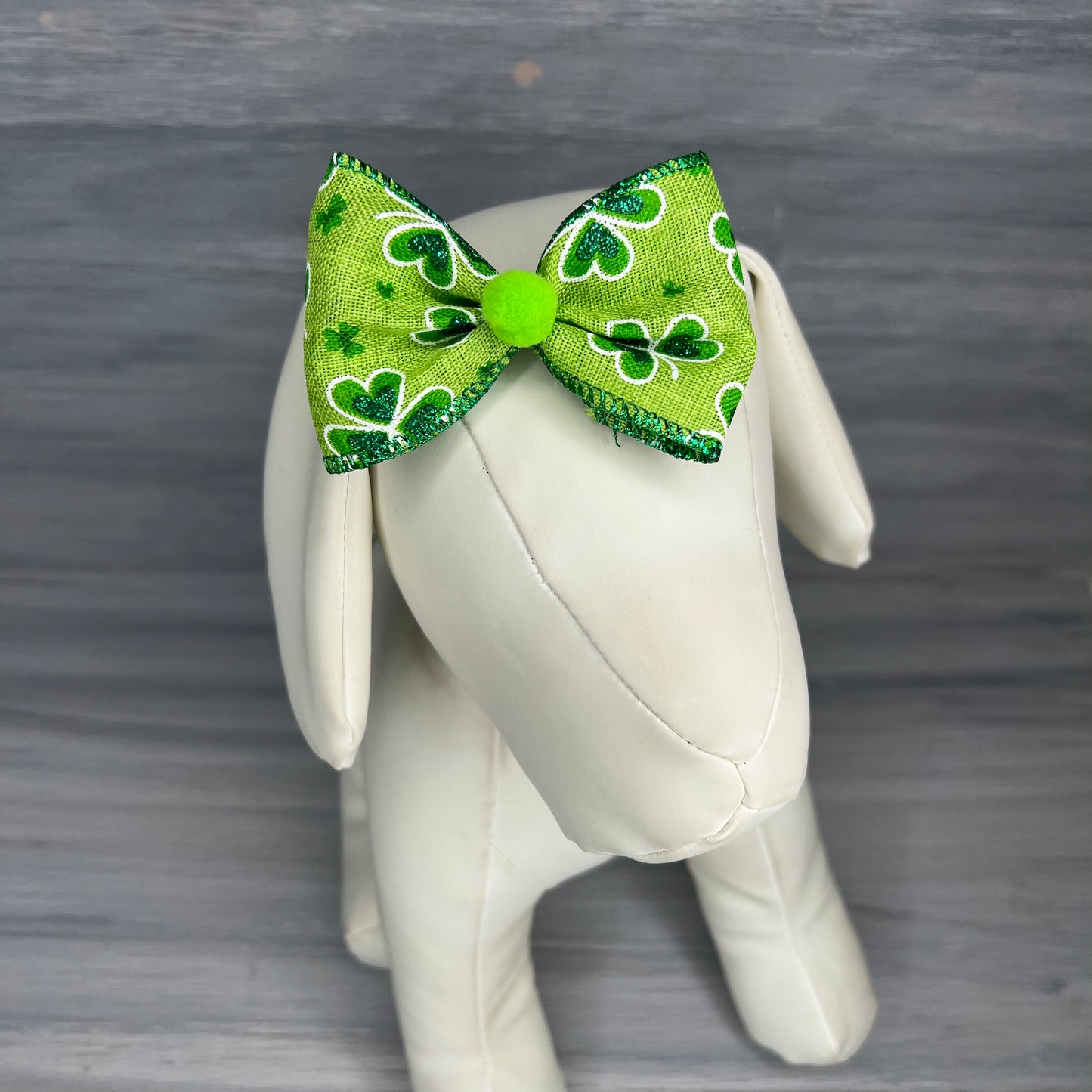 Lucky Clovers - Over the Top - 8 Large Bows
