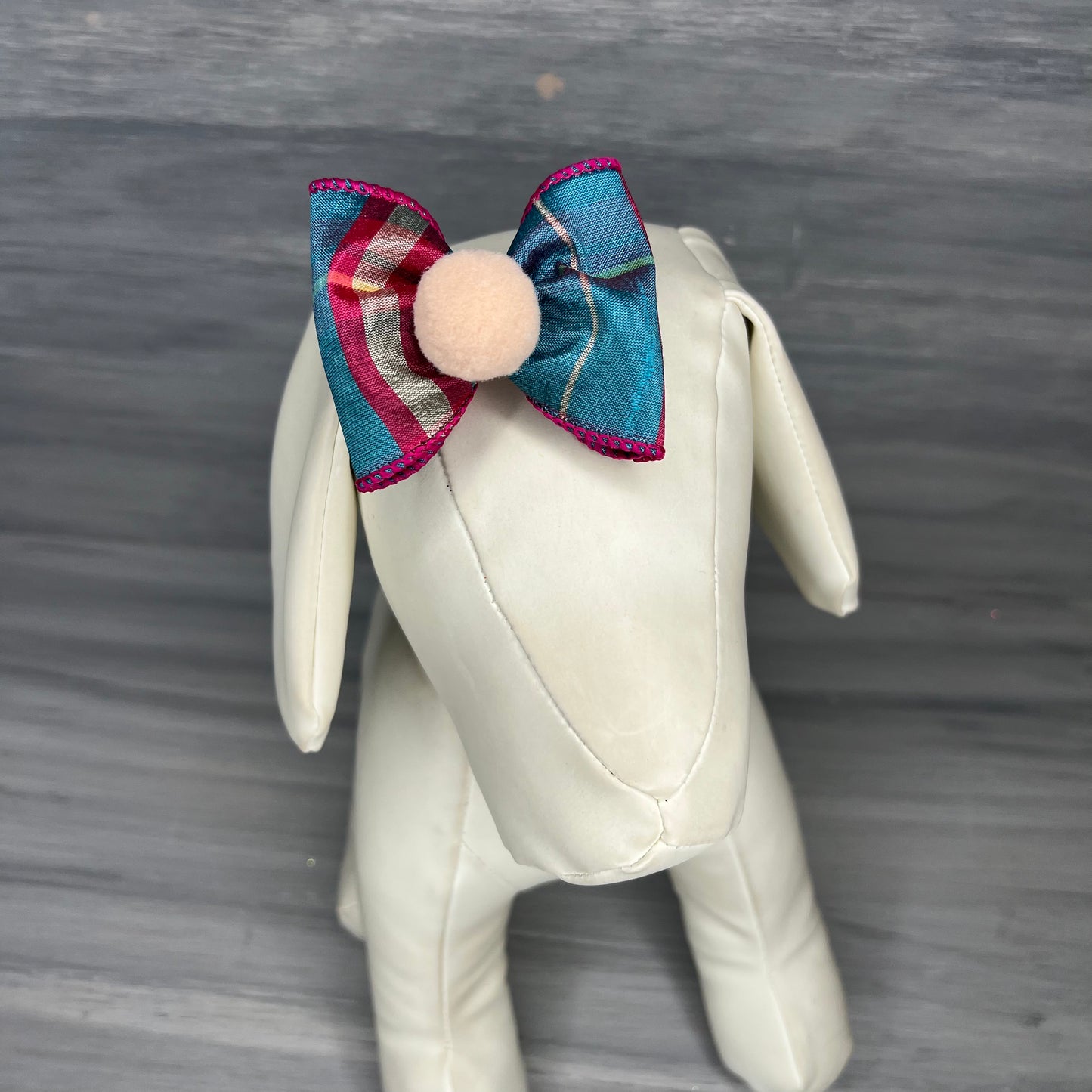 Wild Magnolia - Over the Top - 8 Large Bows