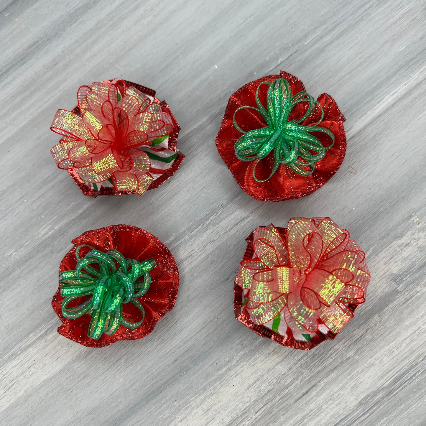 Merry Christmas - Tedi Bows - 12 Medium Bows