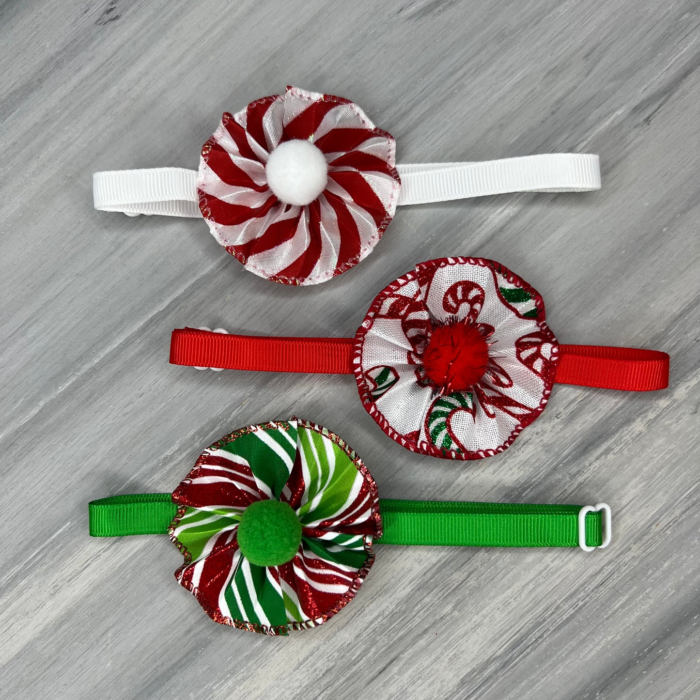 Candy Cane Lane - 9 Ruffled Pom Neckwear