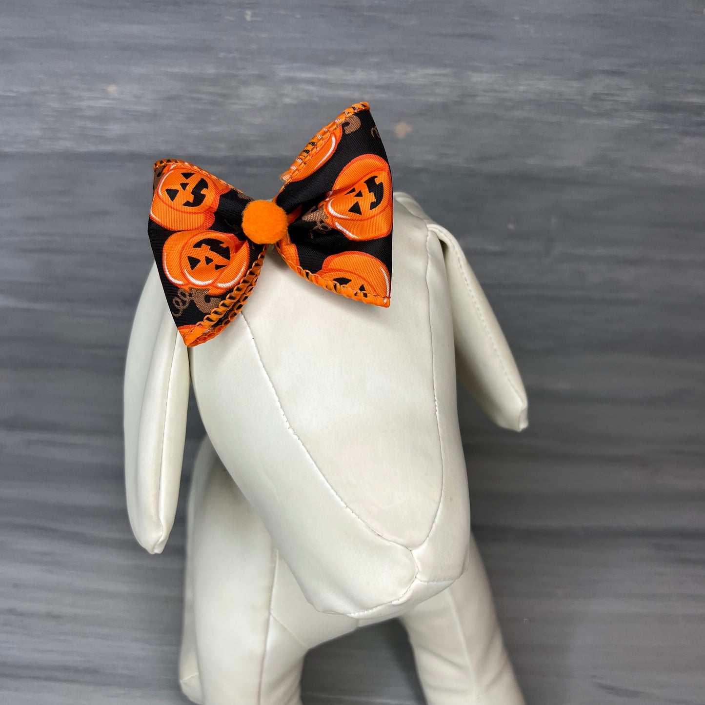 Smiley Pumpkins - Over the Top - 6 Large Bows