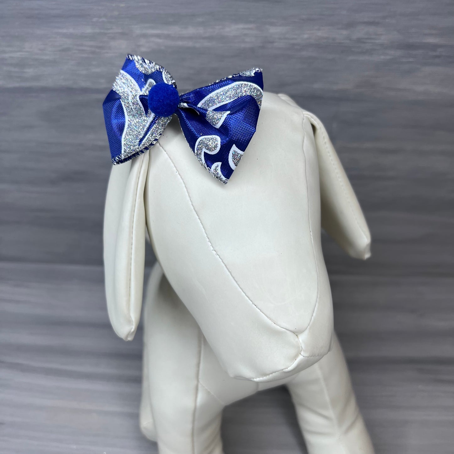 Winter Wonderland - Over the Top - 12 Large Bows
