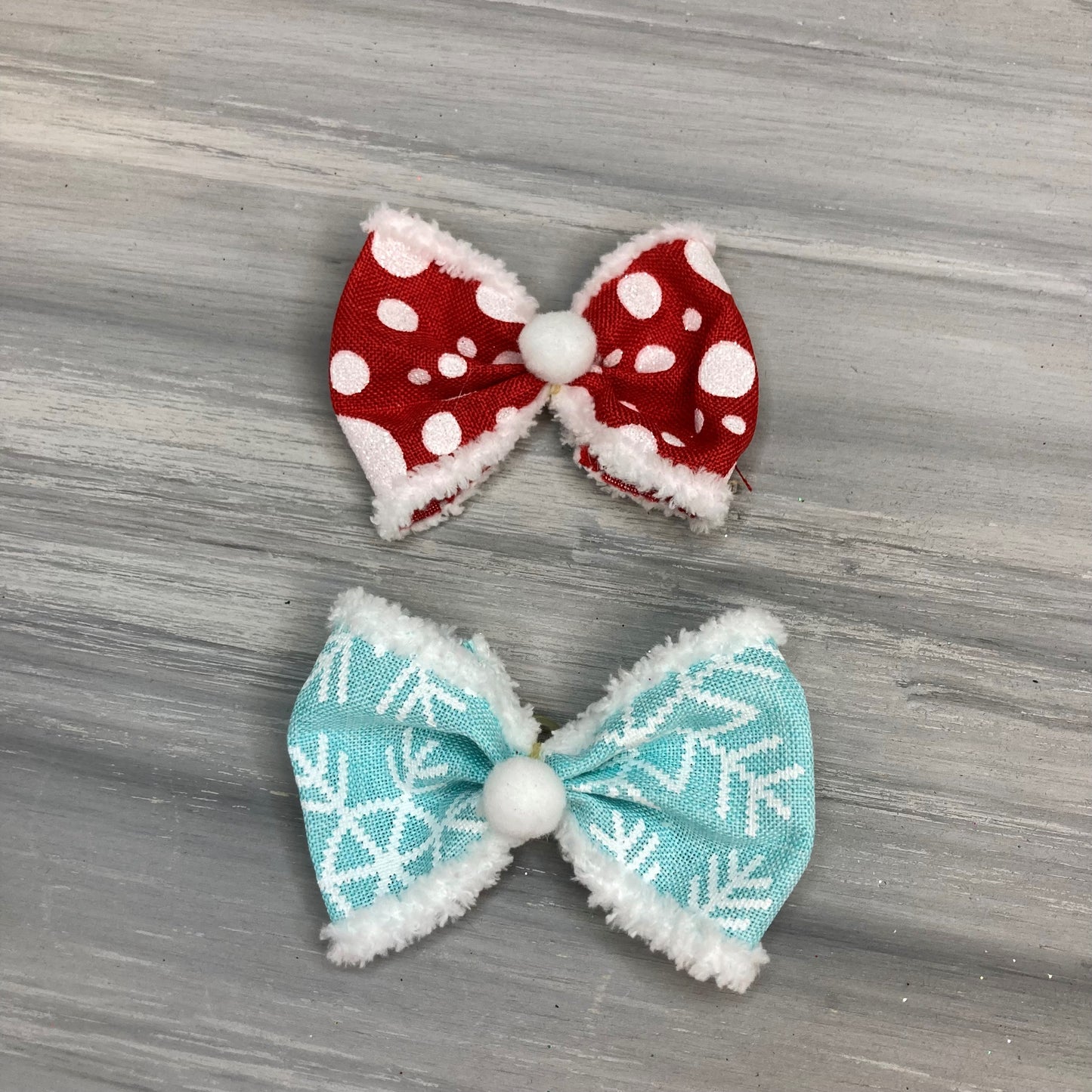 Vintage Snow - Over the Top - 12 Large Bows