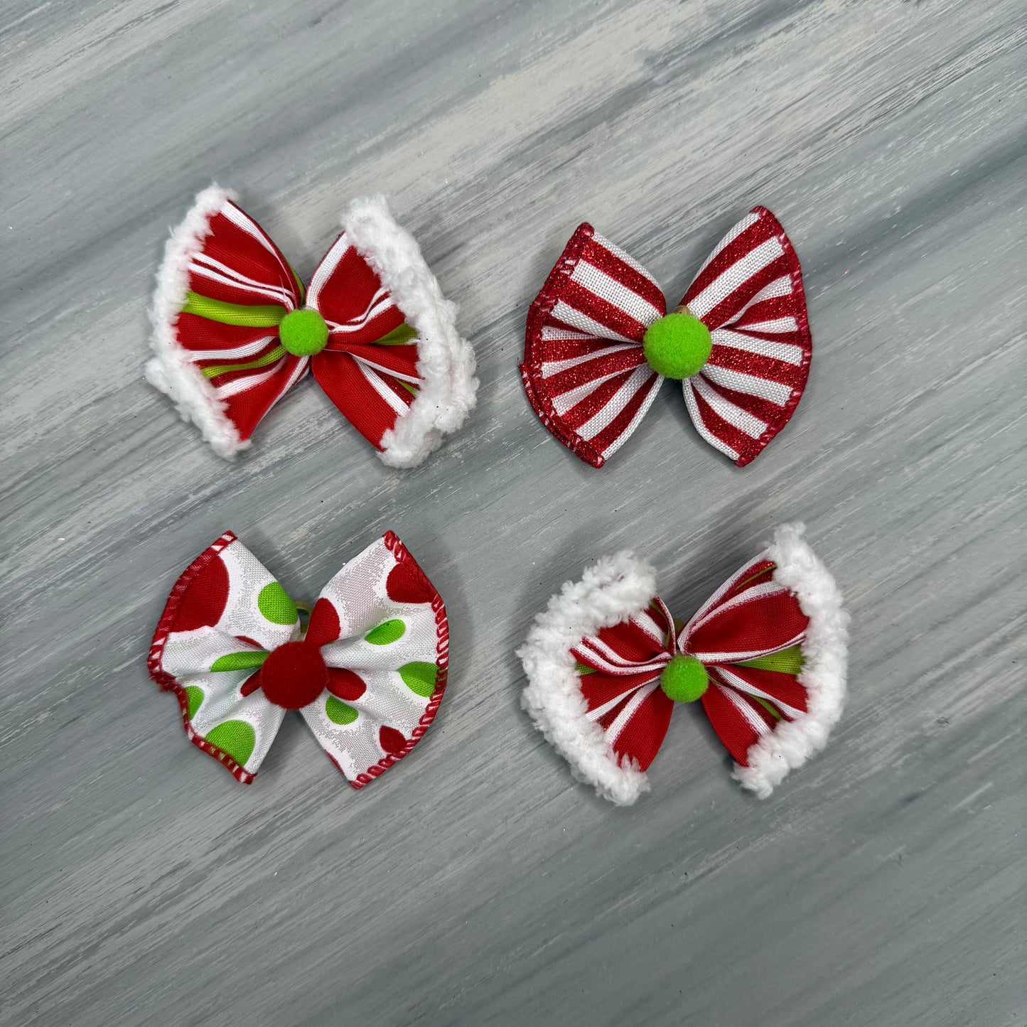 Saint Nick - Topsy Turvy - 12 Medium Bows