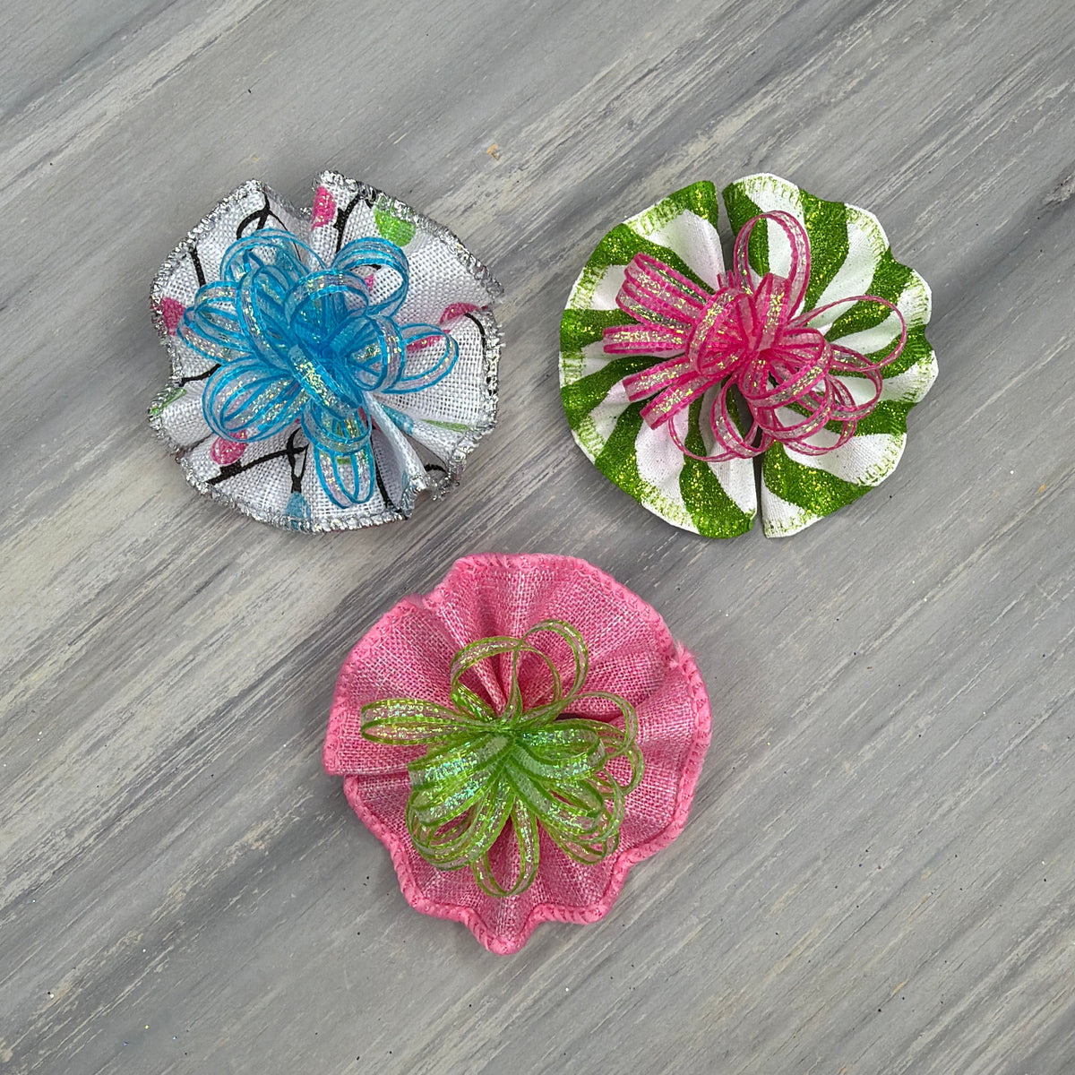 Bright Christmas Lights - Tedi Bows - 12 Medium Bows