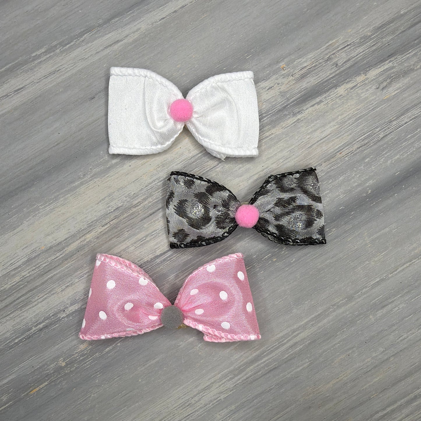 Cheetah Girl - Classic - 8 Medium Bows