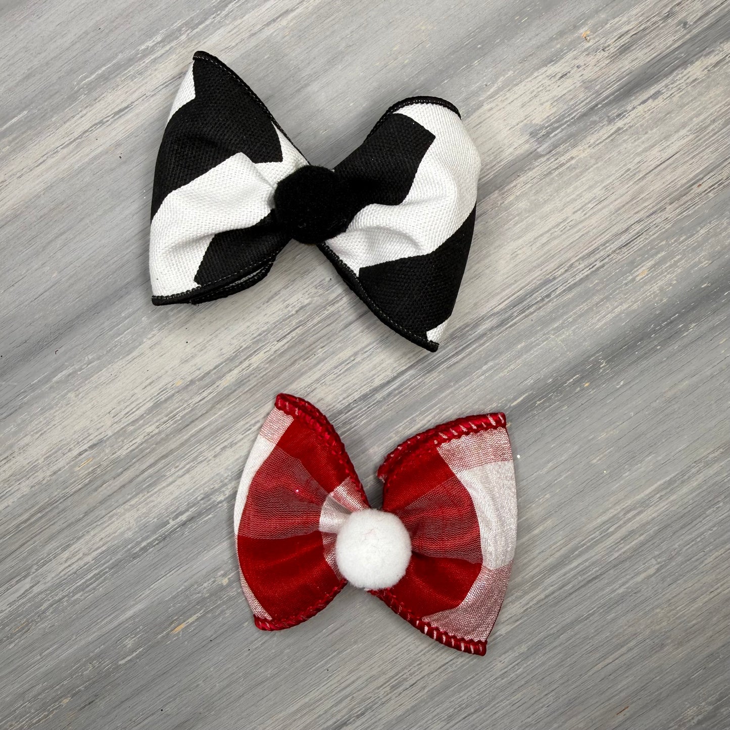 Black Tie - Over the Top - 8 Large Bows