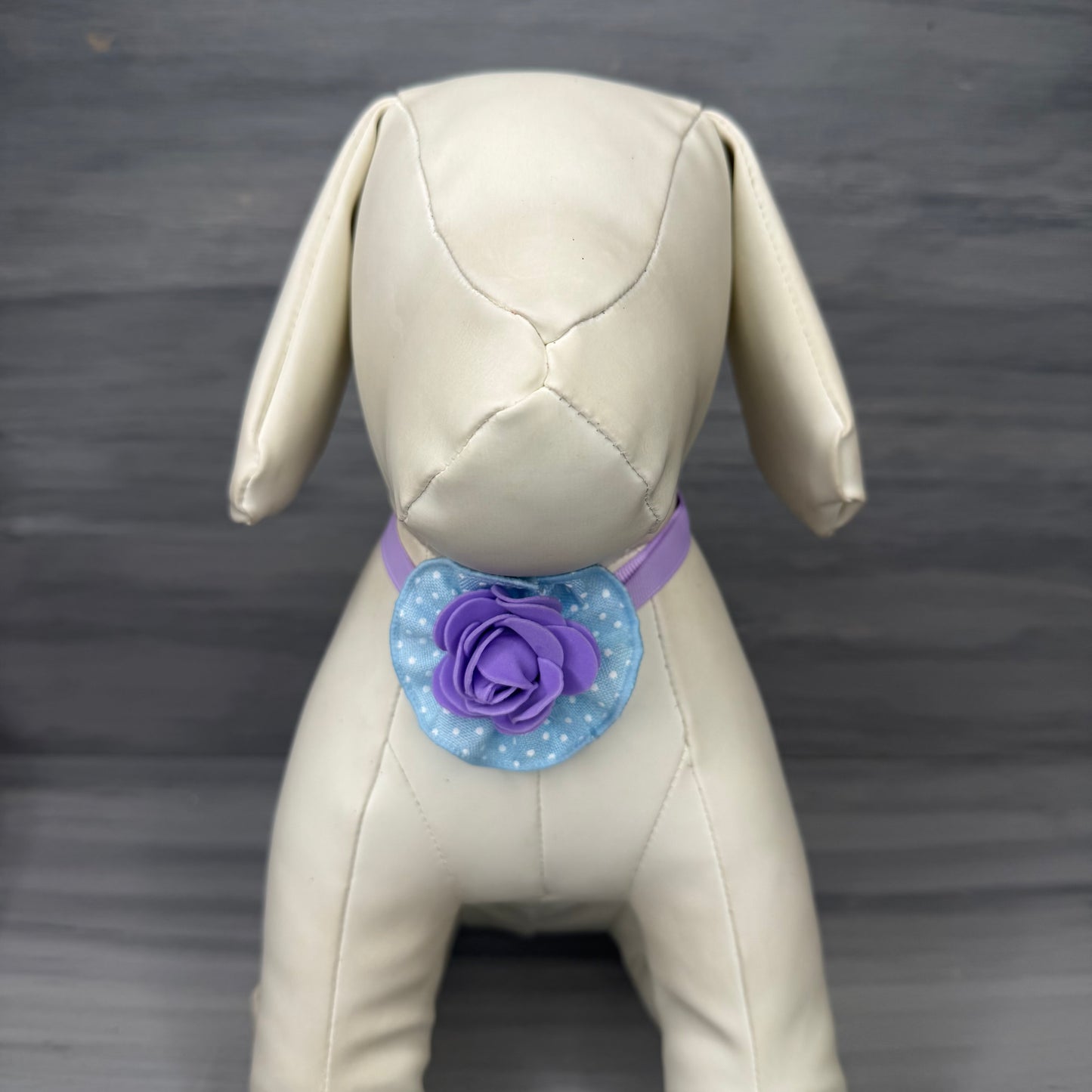 Sweet Bloom - 9 Ruffled Pom Neckwear