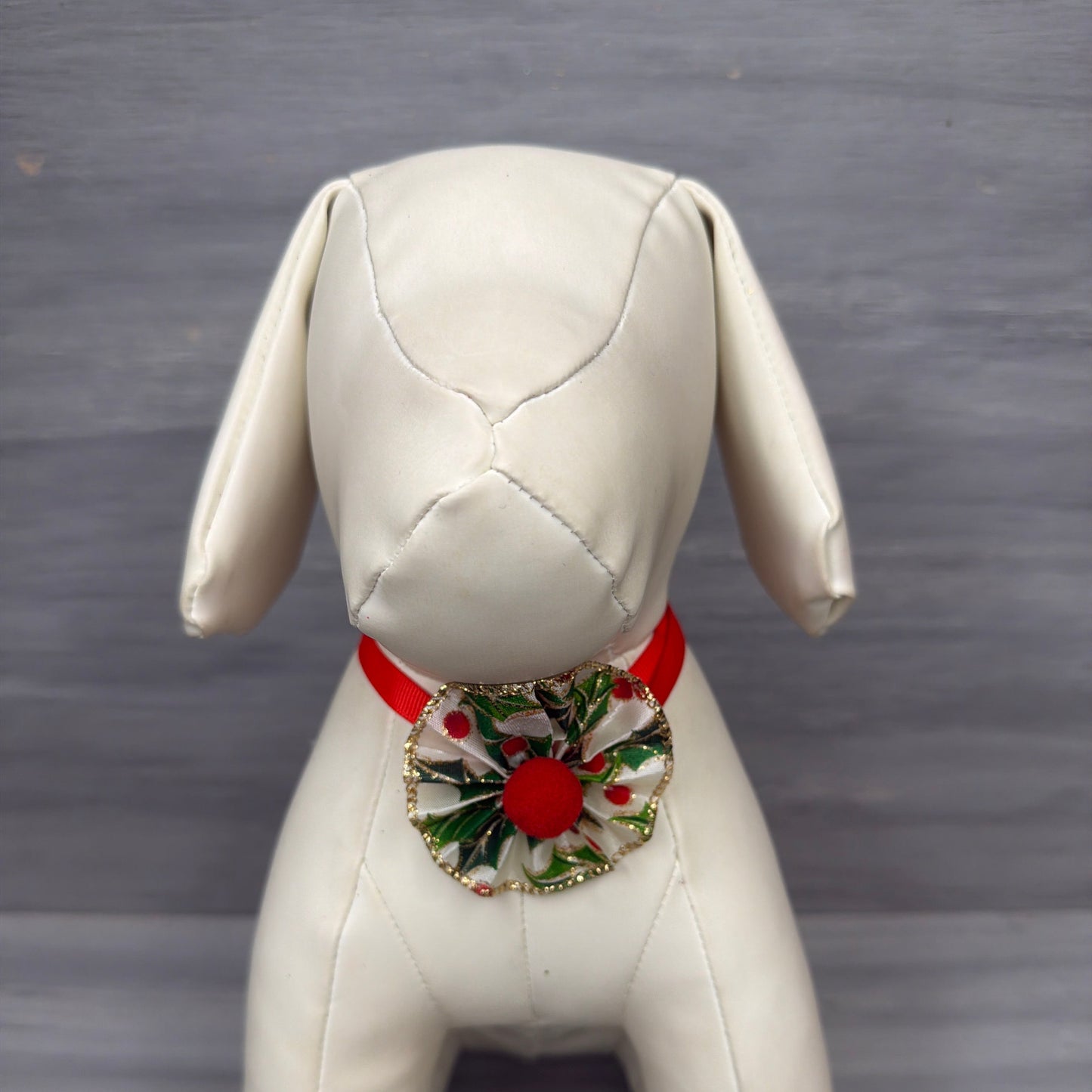 Deck the Halls - 9 Ruffled Pom Neckwear