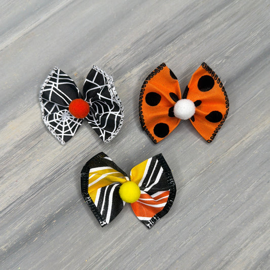 Boo! - Topsy Turvy - 12 Medium Bows