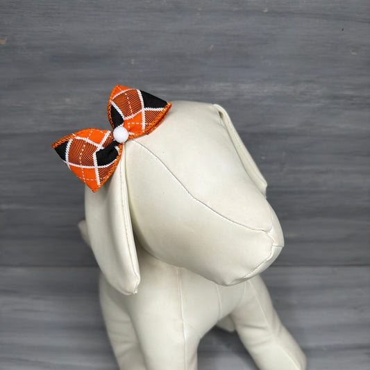 Candy Corn - Classic - 8 Medium Bows