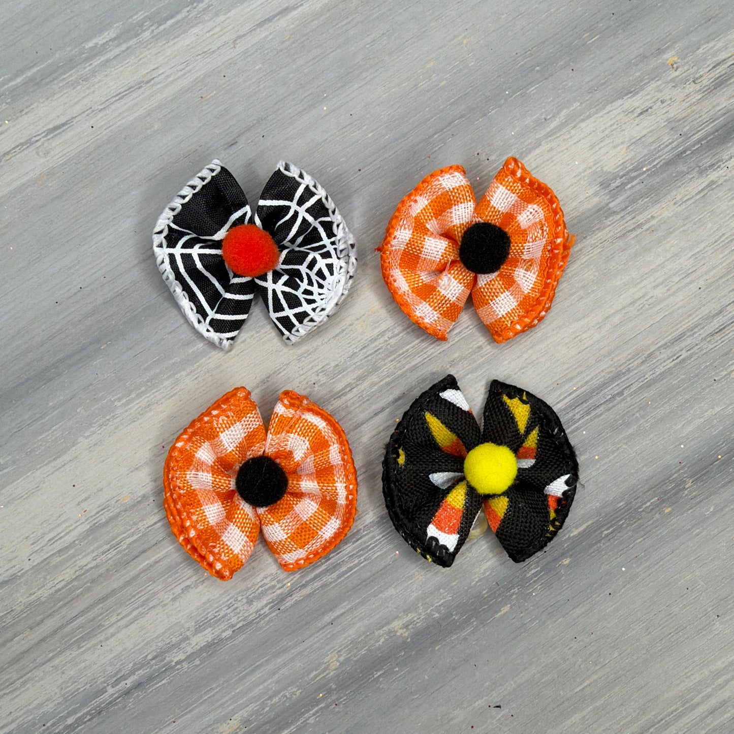 Boo! - Tiny Topsy Turvy - 24 Tiny Bows