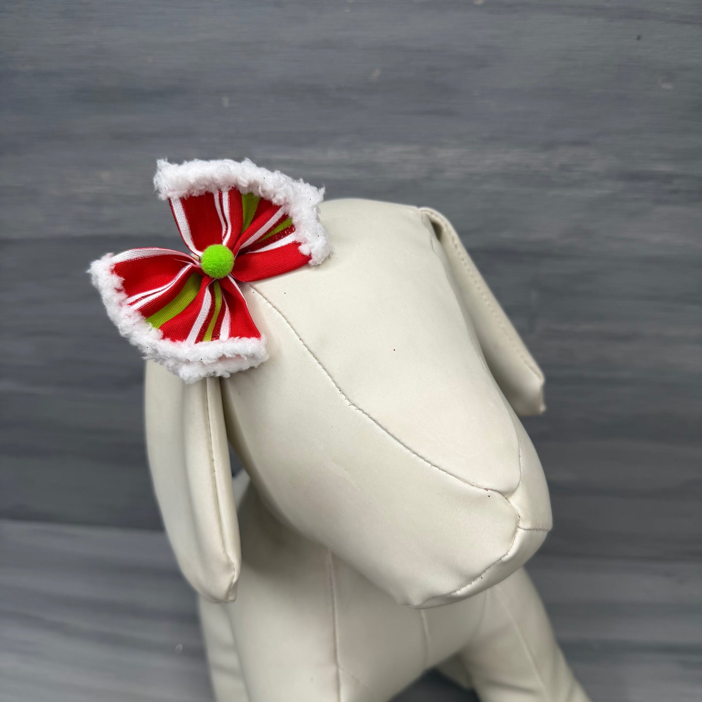 Saint Nick - Topsy Turvy - 12 Medium Bows