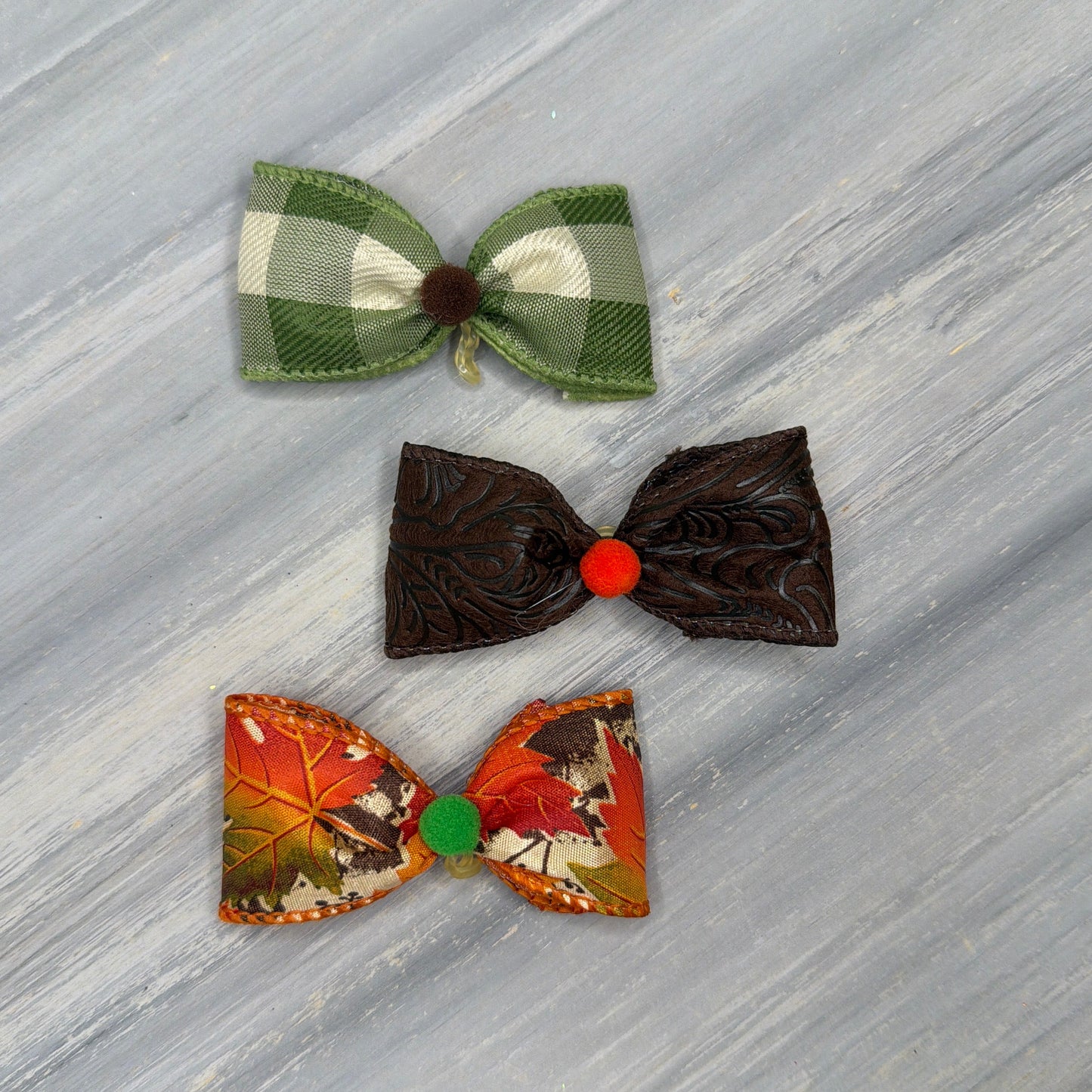 Fall Leaves - Classic - 8 Medium Bows