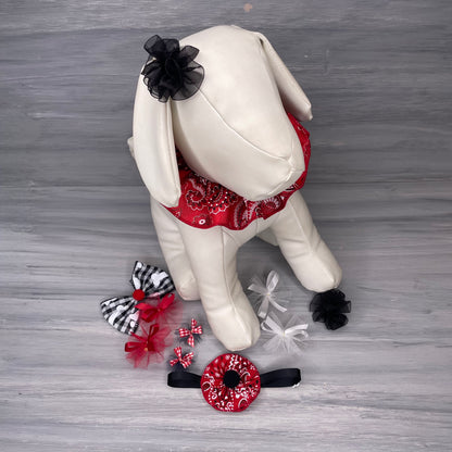 Red, White & Black Collection - Small - 11 Piece Assortment