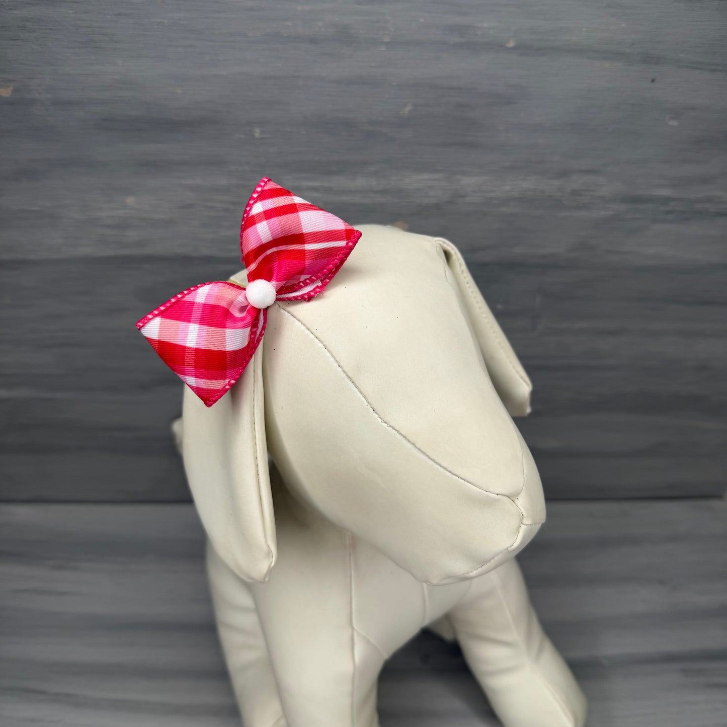 Hearts & Hugs - Classic - 8 Medium Bows