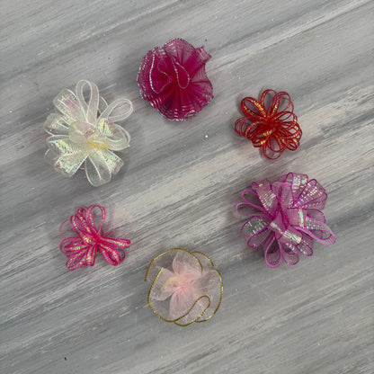 Valentine - Pixie and Puff Collection - 24 Medium Bows