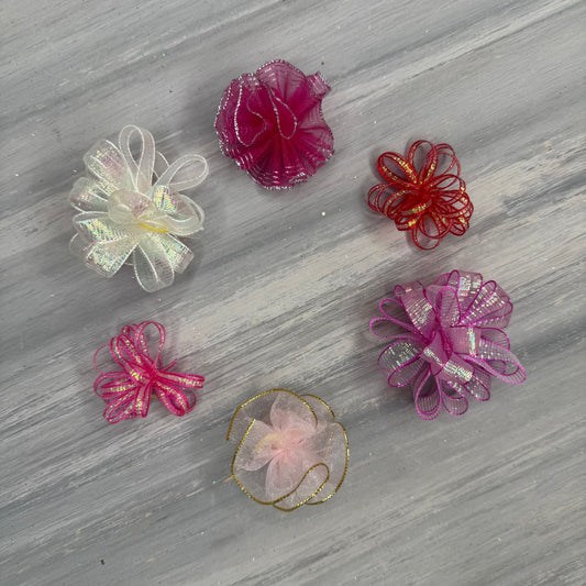 Valentine - Pixie and Puff Collection - 24 Medium Bows