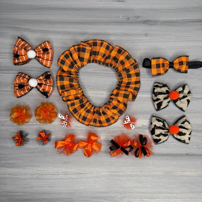 Halloween - Medium - 16 Piece Assortment