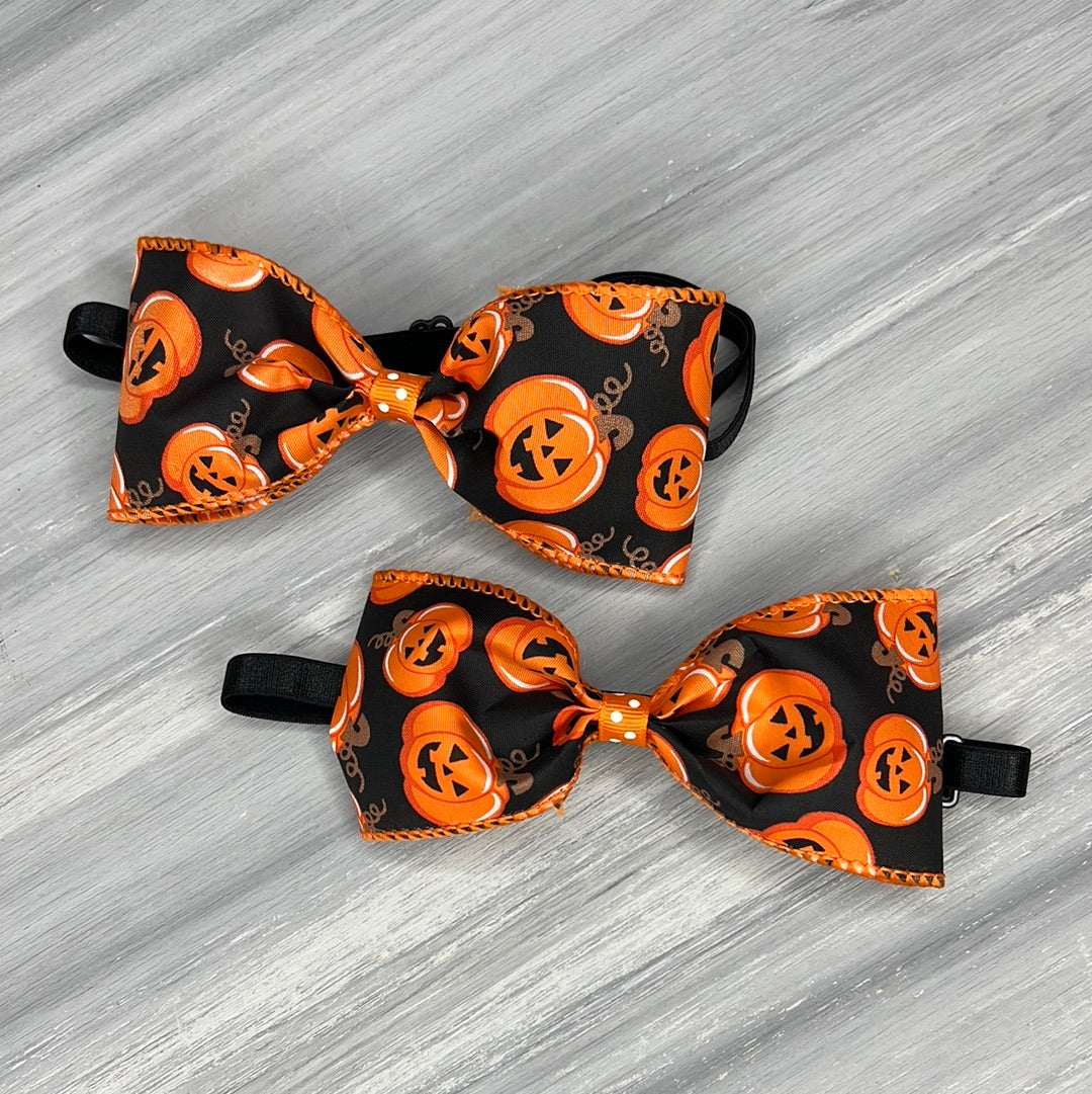 Pretty Pumpkins - XL Bow Tie - 2 Extra Large Ties