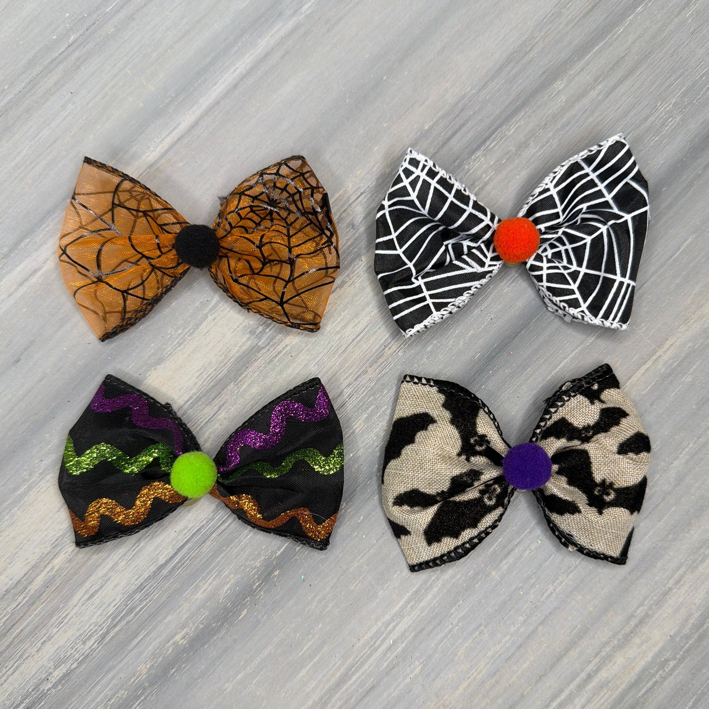 Halloween - Over the Top - 8 Large Bows