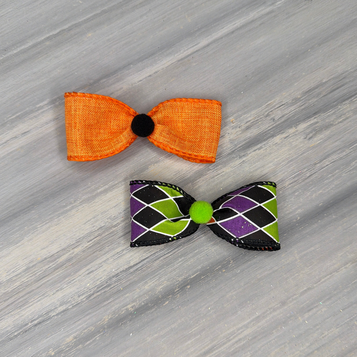 Beetle Halloween - Classic - 8 Medium Bows