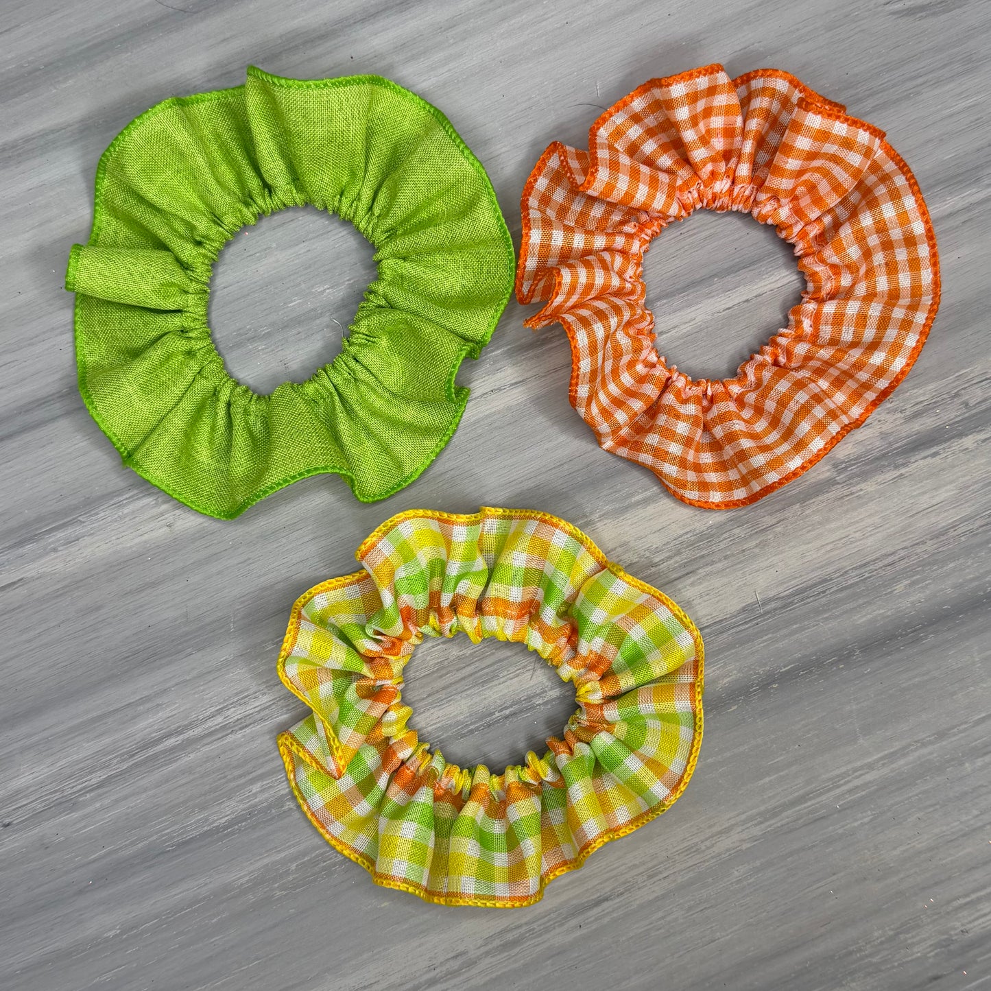 Tropic Pop - 3 Fancy Frills -  Small