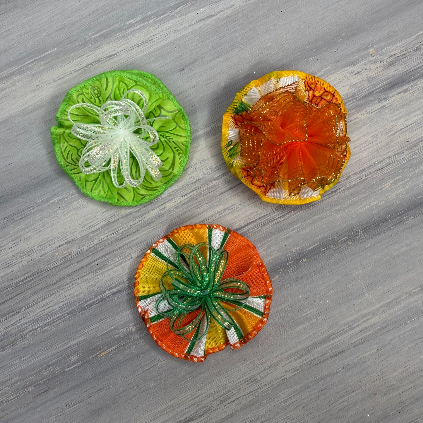 Tropic Pop - Tedi Bows - 12 Medium Bows