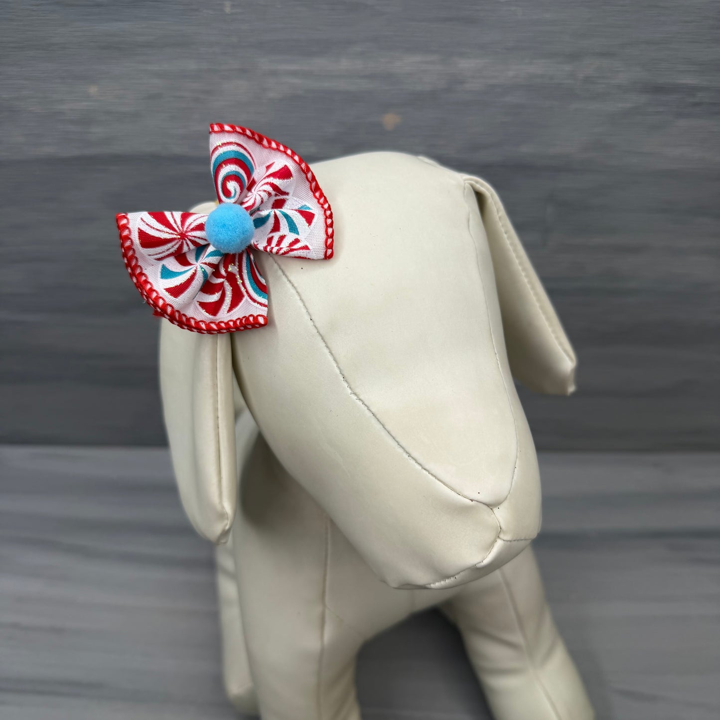 Retro Christmas - Topsy Turvy - 12 Medium Bows