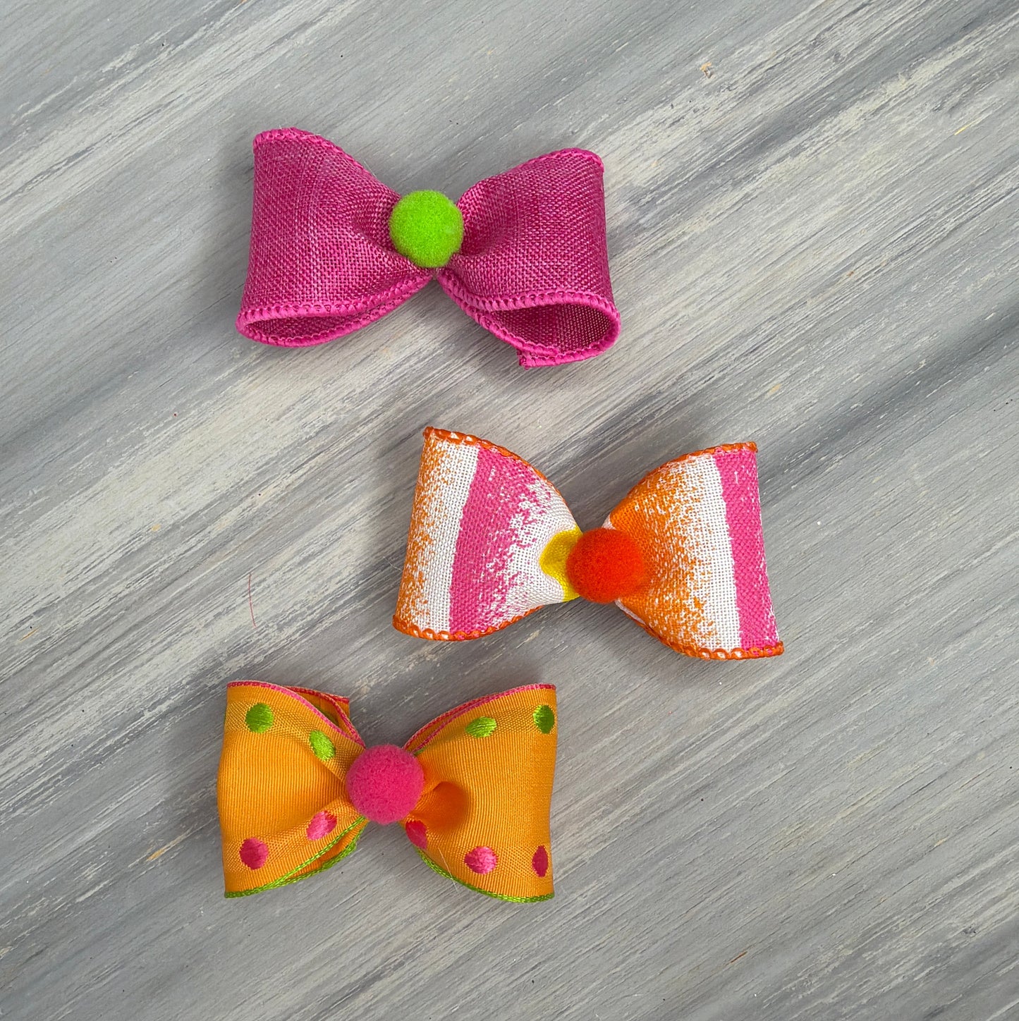 Hot Mess - Classic - 8 Medium Bows