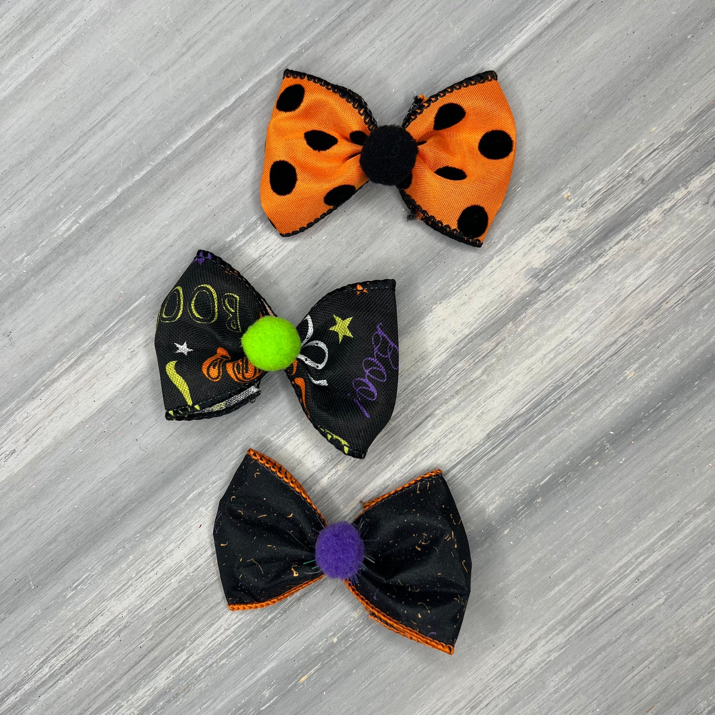 Boo! - Over the Top - 8 Large Bows