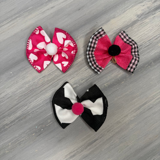 Kiss Me - Topsy Turvy - 12 Medium Bows